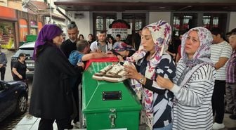 Ereğli'de Ehliyetsiz Sürücü Hayatını Kaybetti, Cenazede Baba Jandarma Eşliğinde Katıldı