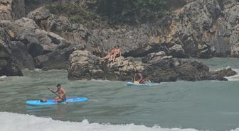 Zonguldak'ta Ani Fırtına: 7 Kişi Zor Anlar Yaşadı