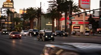 Zoox Robotaksiler Las Vegas ve San Francisco'da Ücretli Hizmete Başlıyor, Uber Otonom Araçlara 10 Milyar Dolar Yatırım Yapıyor