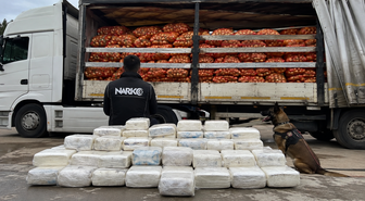 Haymana'da soğan yüklü tırda 150 kilo metamfetamin yakalandı