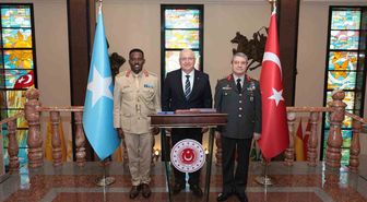Bakan Güler, Somali Genelkurmay Başkanı'nı kabul etti