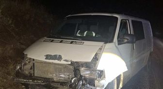 Bozüyük'te Minibüs ile Otomobil Çarpıştı: 5 Yaralı