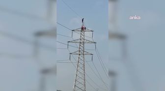 Osmaniye'de Alacakları İçin Elektrik Direğine Çıkan 4 İşçi İkna Edilerek İndirildi