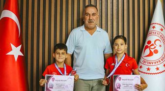 Aydınlı Minik Güreşçilerden Büyük Başarı