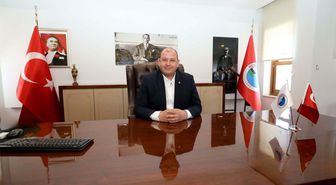 Menderes Belediye Başkanı Çiçek, CHP'den istifa etti