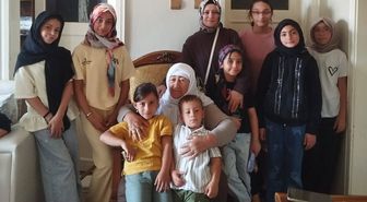Bayburt'ta 'Büyüklerimize Vefa' Projesi: Öğrenciler Hastaları ve Yaşlıları Ziyaret Etti