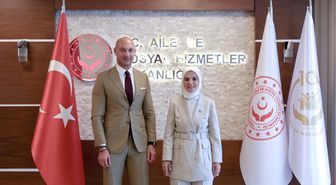 Bakan Göktaş, UNICEF Türkiye Temsilcisi Marchi ile Görüştü