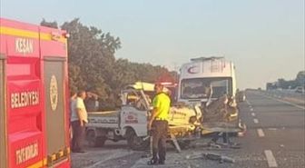 Keşan'da Feci Kaza: Kamyonete Kamyon Çarptı, Sürücü Öldü