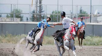 Erzurum'da Cirit Sporu Dört Mevsim Yaşatılıyor