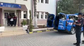 Kırıkkale'de Sentetik Ecza Operasyonu: 2 Bin 486 Hap Ele Geçirildi, 2 Tutuklama