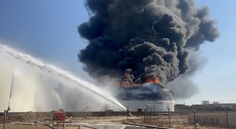 Zaviye'de İHA Saldırısı: Petrol Tankı Yangını Sürüyor