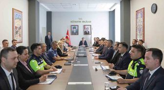 Kütahya'da Güvenlik ve Asayiş Toplantısı Yapıldı