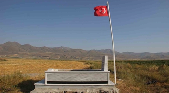 149 Yıllık Vefa: Garip Mezar Hayırsever Desteğiyle Yenilendi