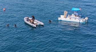 Kuşadası'nda Deniz Dibi Temizliği