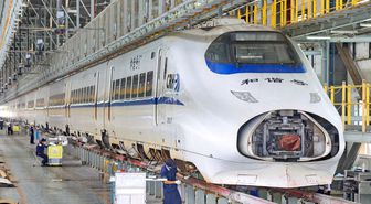 Çin'in Maglev Treni 5,3 Saniyede 800 km/saat Hıza Ulaşarak Rekor Kırdı