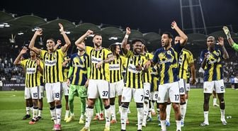 Fenerbahçe'de ayrılık! Maç bitince taraftarlara veda etti