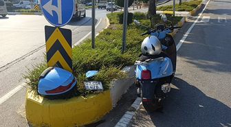 Manavgat'ta Motosiklet ile Hafif Ticari Araç Çarpıştı: 1 Yaralı