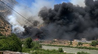 Zap Jandarma Karakolu'nda Hurdalık Yangını