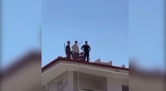 Isparta'da TOKİ işçilerinden ücret eylemi: 2,5 aydır alamıyoruz, 5 milyon lira alacağımız var