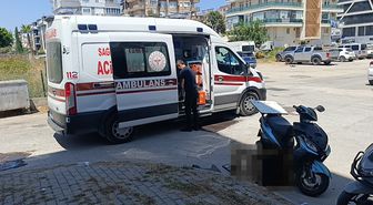 Manavgat'ta motosiklet-otomobil çarpıştı: 1 yaralı