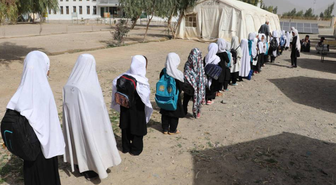 UNESCO: Taliban'dan bu yana 2,4 milyon kız çocuğu ortaöğretimden mahrum kaldı