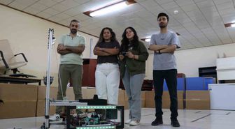 Sivas'ta Öğrencilerden Yapay Zeka Destekli Otonom Forklift