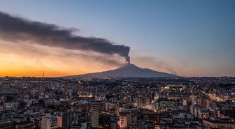 Etna'daki Kül Uçuşları Vurdu: Catania Havalimanı Kapalı