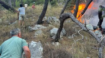 Antalya Kemer'de Orman Yangınına Müdahale Sürüyor