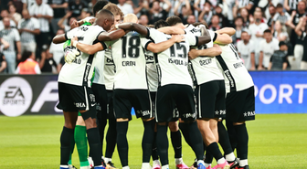 Beşiktaş, Hradec Kralove'yi 1-0 Yenerek Play-off Turuna Yükseldi