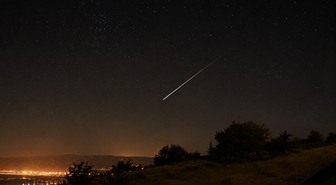 Elazığ'da Perseid Meteor Yağmuru Gökyüzünde Görsel Şölen Oluşturdu