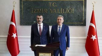 Milli Eğitim Bakanı Tekin İzmir'de Temaslarda Bulundu