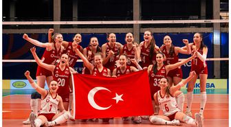U17 Kız Milli Takımı, Japonya'yı 3-0 Geçerek Çeyrek Finalde!