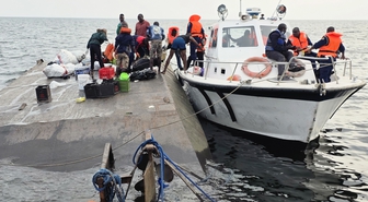 Zimbabve Devlet Başkanı Mnangagwa'dan Kariba Gölü'ndeki Tekne Kazasına Taziye ve Güvenlik Talimatı