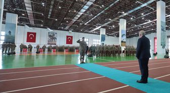 Bakan Güler Özel Kuvvetler Kursu Kapanış Töreni'ne Katıldı