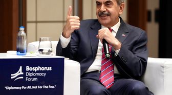 Bakan Tekin: Sınav sisteminde değişiklik yok, soru havuzu yeni müfredata göre olacak