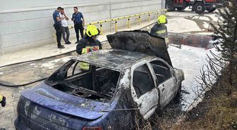 Bolu'da Yeni Alınan Otomobil Alev Alev Yandı