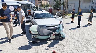 Sungurlu'da Motosiklet ve Otomobil Çarpıştı: 13 Yaşındaki Sürücü Yaralandı