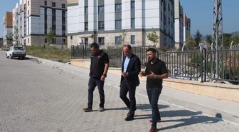 Erzin'de yeni konutlar denetlendi