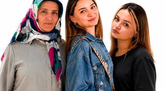 Görele'de Sel Kurbanı Anne ve İki Kızı Son Yolculuğuna Uğurlandı