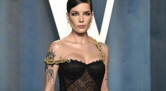 Halsey’den şaşırtan Türkçe hamle! Oğlu Ender için bakın ne yazdı