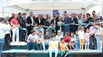 Hayrat Cami dualarla ibadete açıldı
