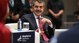 Bakan Tekin: Yeni müfredata göre soru havuzu oluşturuyoruz