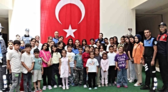 Minik Öğrenciler Emniyette: Polis Mesleğini Yerinde Tanıdılar