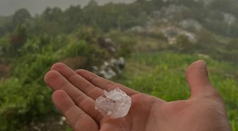 Kadirli'de Ağustos Sürprizi: 32 Derecede Sağanak, Dolu ve Fırtına