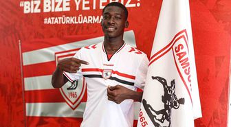 Samsunspor, 18 yaşındaki Çadlı orta saha Mbatoloum Daniel ile 5 yıllık sözleşme imzaladı