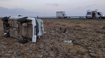 Siverek'te şarampole devrilen otomobilde yaralanan kişi hayatını kaybetti