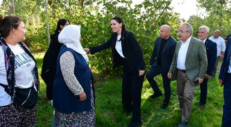 AK Parti'li Karaaslan Terme'de Esnaf ve Üreticilerle Buluştu