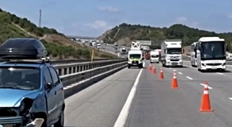 Kuzey Marmara Otoyolu'nda Otomobil Otobüse Çarptı: 1 Yaralı