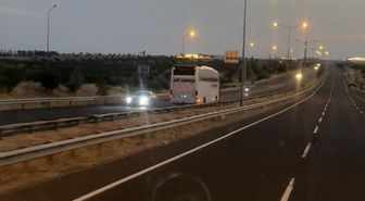 Birecik'te Ters Yöne Giren Otobüs Korku Saçtı