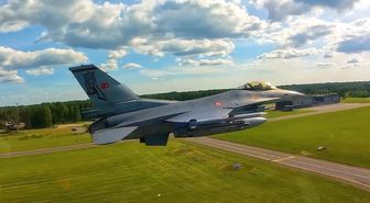 Türk F-16'ları Estonya'da NATO Görevinde